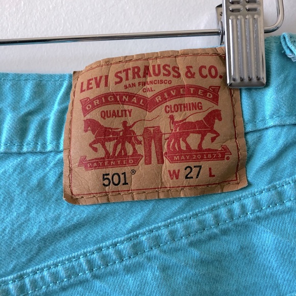 Levi’s High Rise 501 Denim Shorts - Picture 4 of 8